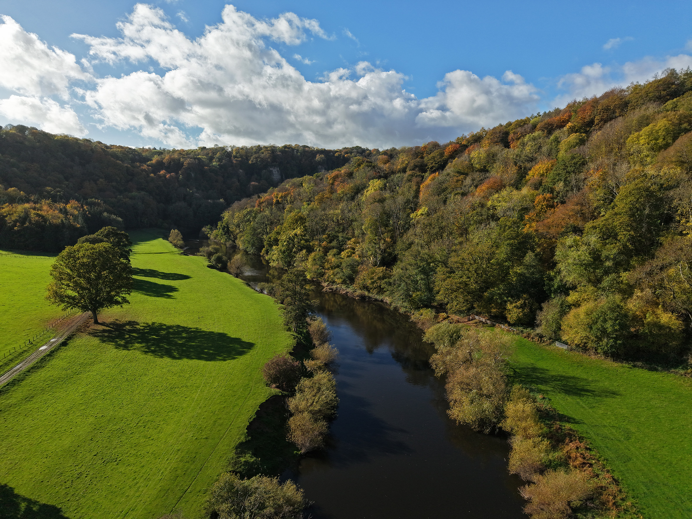 Wye Valley riverside location of luxury manor house