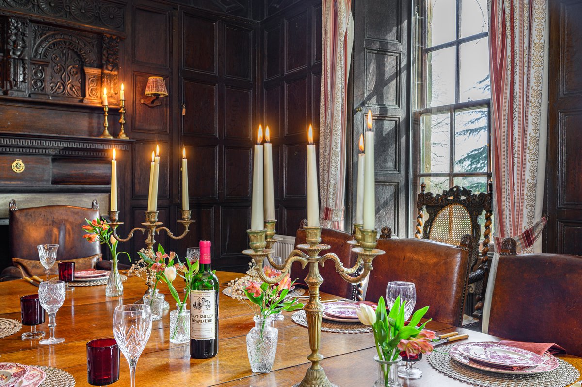 Georgian panelled dining room seats 16 guests for celebrations